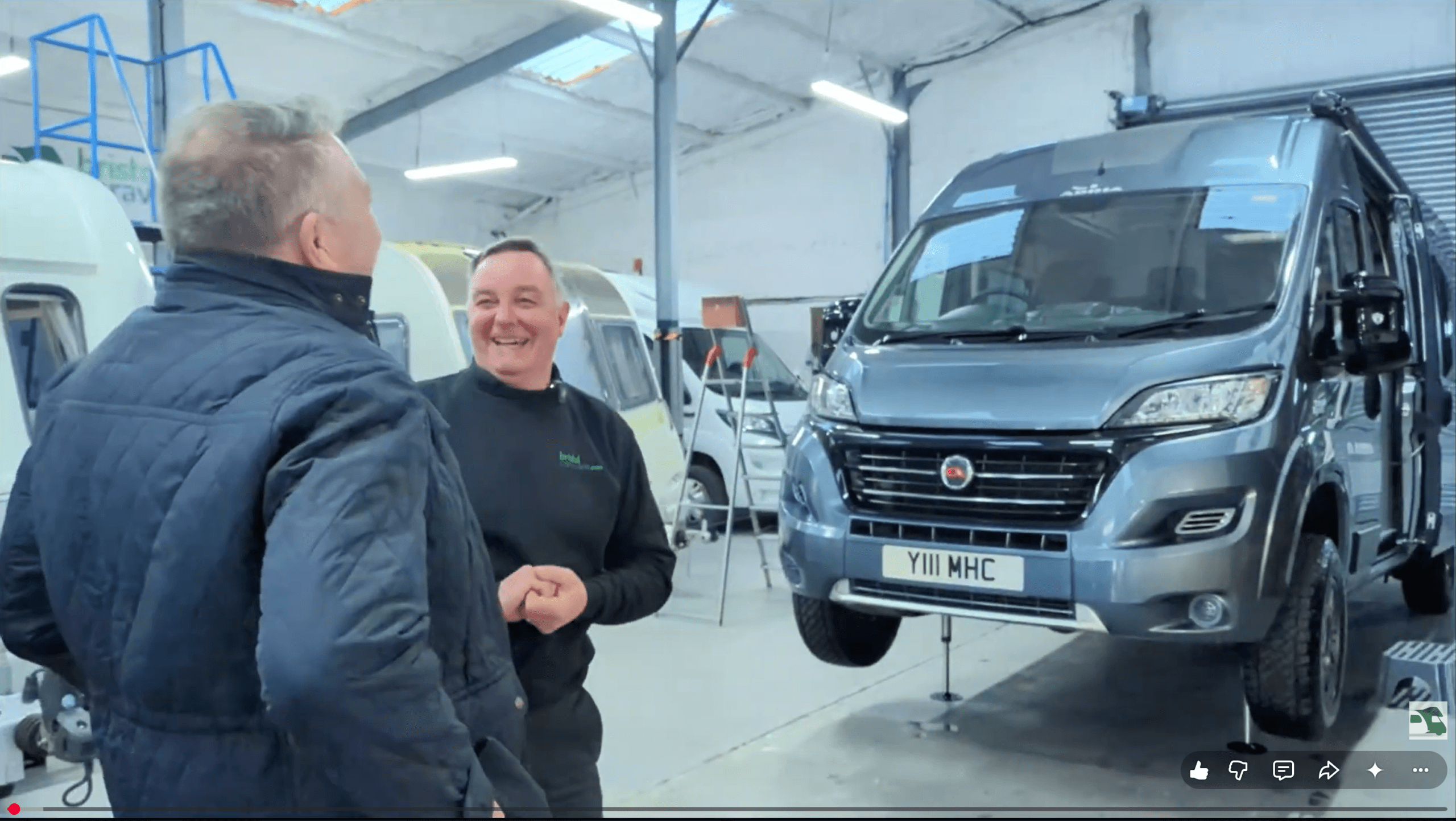 One-Button Levelling! Amplo System Installed for Motorhome Matt